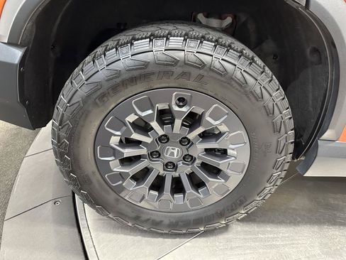 Certified 2026 Honda Passport TrailSport image 11