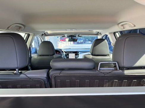 Used 2023 Subaru Outback Onyx Edition XT AWD/4WD image 19