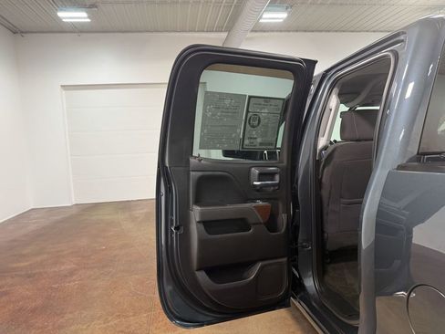 Used 2018 GMC Sierra 1500 SLE image 49