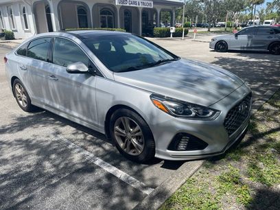 Used 2019 Hyundai Sonata Limited w/ Ultimate Package 04