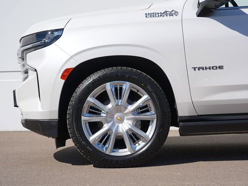 Used 2024 Chevrolet Tahoe High Country image 12