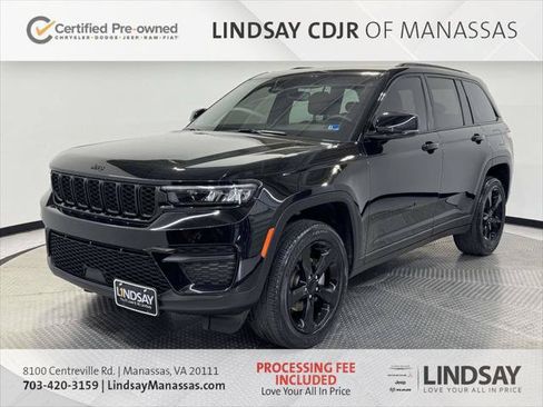 Certified 2023 Jeep Grand Cherokee Altitude AWD/4WD image 5