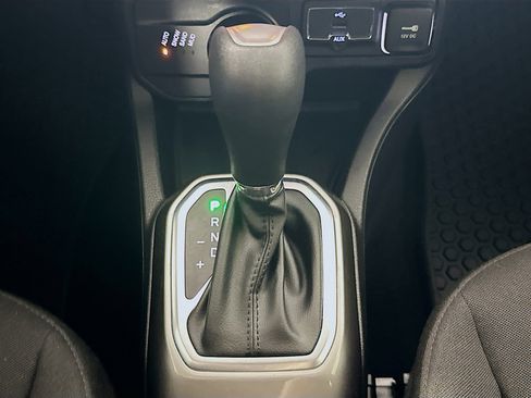 Used 2022 Jeep Renegade Latitude w/ Convenience Group image 25