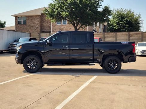 Used 2025 Chevrolet Silverado 1500 LT Trail Boss w/ Convenience Package II AWD/4WD image 12