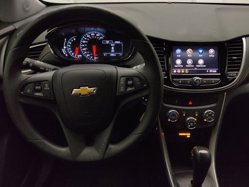 Used 2021 Chevrolet Trax LS w/ Tint and Cruise Package FWD image 22