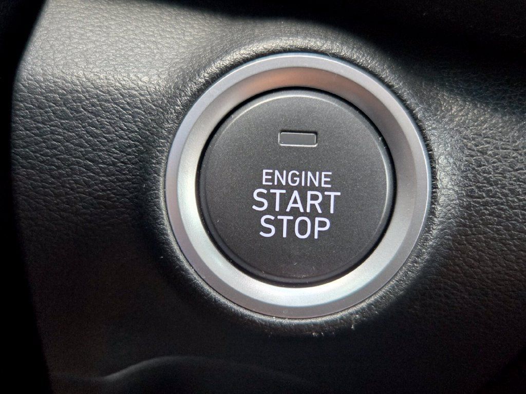 Used 2023 Hyundai Kona SEL FWD image 23