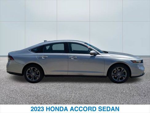 Used 2023 Honda Accord EX image 6