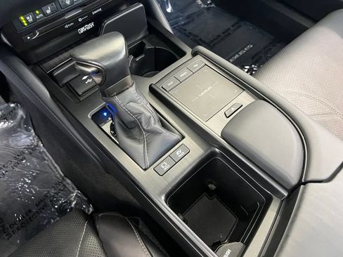 Used 2021 Lexus ES 300h w/ Accessory Package FWD image 28