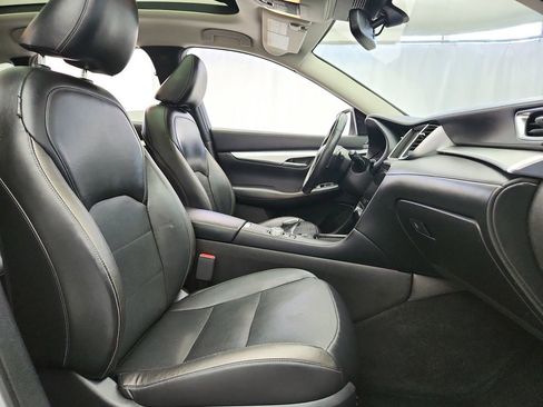 Used 2019 INFINITI QX50 Essential AWD/4WD image 27