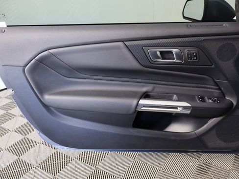 Used 2024 Ford Mustang GT Premium image 11