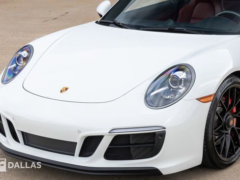 Used 2019 Porsche 911 Carrera GTS image 6