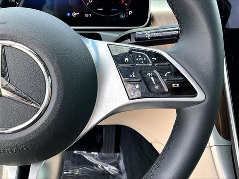 Used 2026 Mercedes-Benz C 300 Sedan image 21