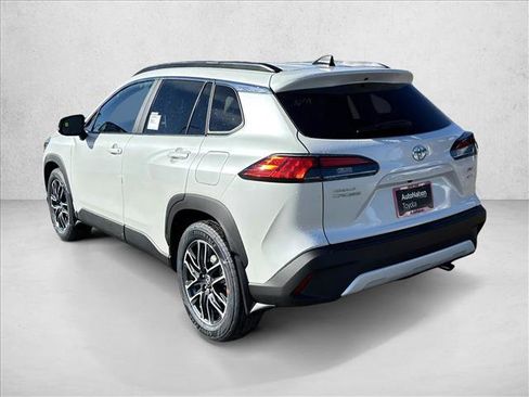 New 2026 Toyota Corolla Cross XLE image 5