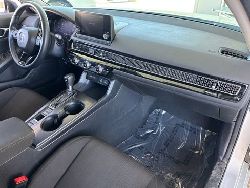 Used 2023 Honda Civic EX image 19