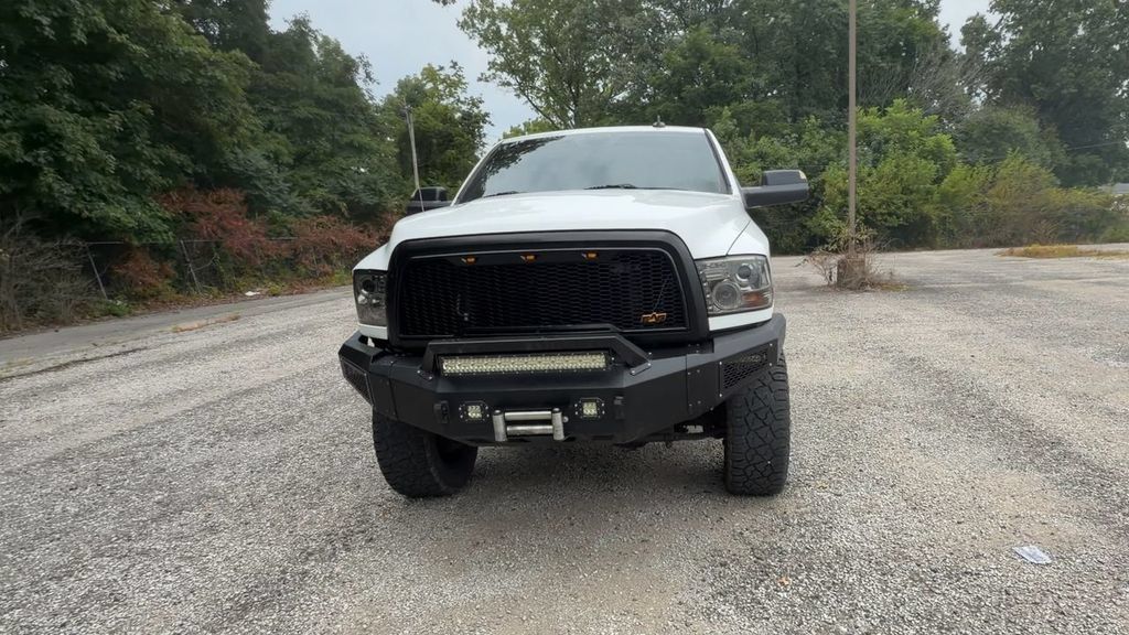Used 2018 RAM 2500 SLT AWD/4WD image 3