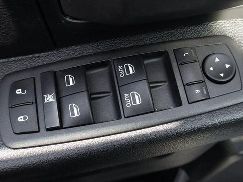 Used 2022 RAM 2500 Tradesman image 13