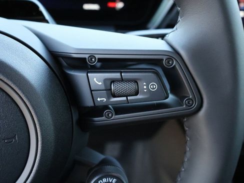 New 2026 Porsche Macan 4 Electric image 31