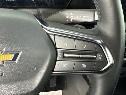 Certified 2026 Chevrolet Equinox LT AWD/4WD image 13
