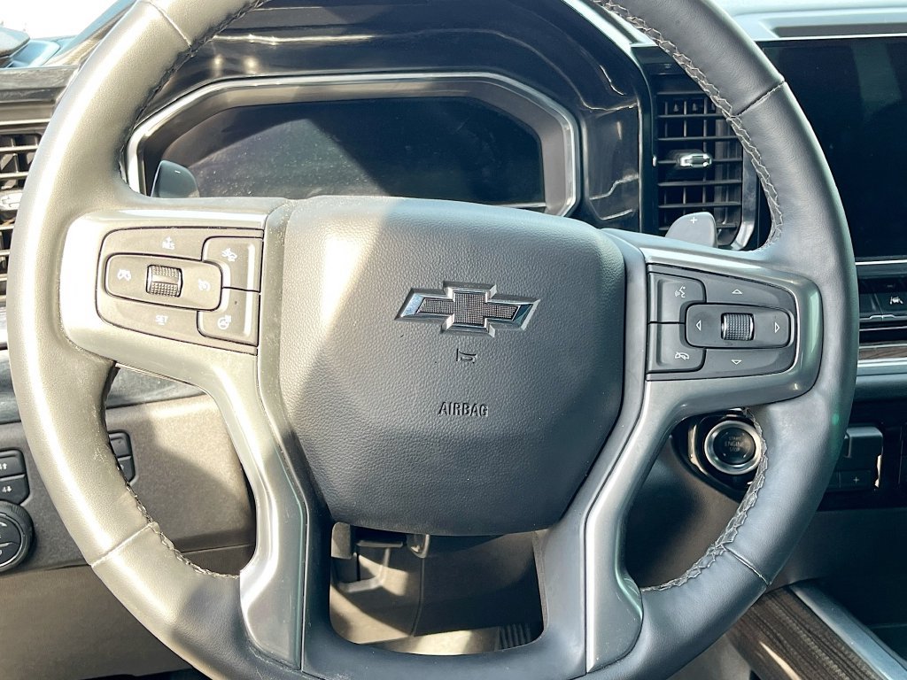 Used 2025 Chevrolet Silverado 1500 RST w/ Texas Edition Plus AWD/4WD image 11