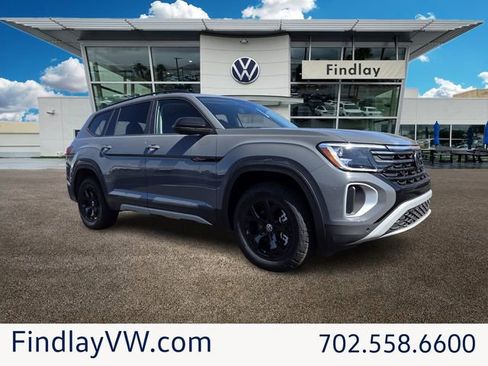 New 2026 Volkswagen Atlas Peak Edition image 1