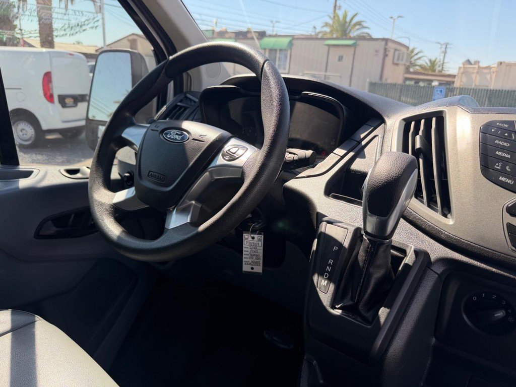 Used 2019 Ford Transit 150 148 Low Roof RWD image 29