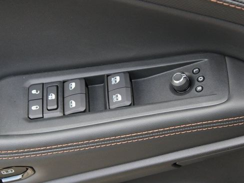 New 2026 Jeep Cherokee Limited image 10