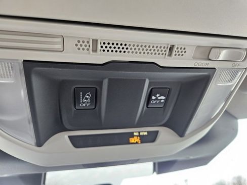 Used 2023 Subaru Forester image 26