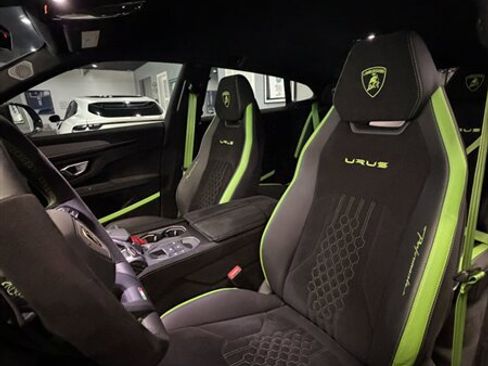 Used 2024 Lamborghini Urus Performante image 12