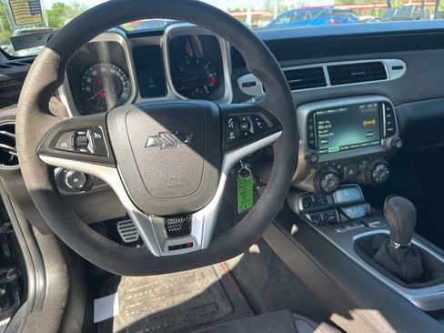 Used 2013 Chevrolet Camaro ZL1 image 13