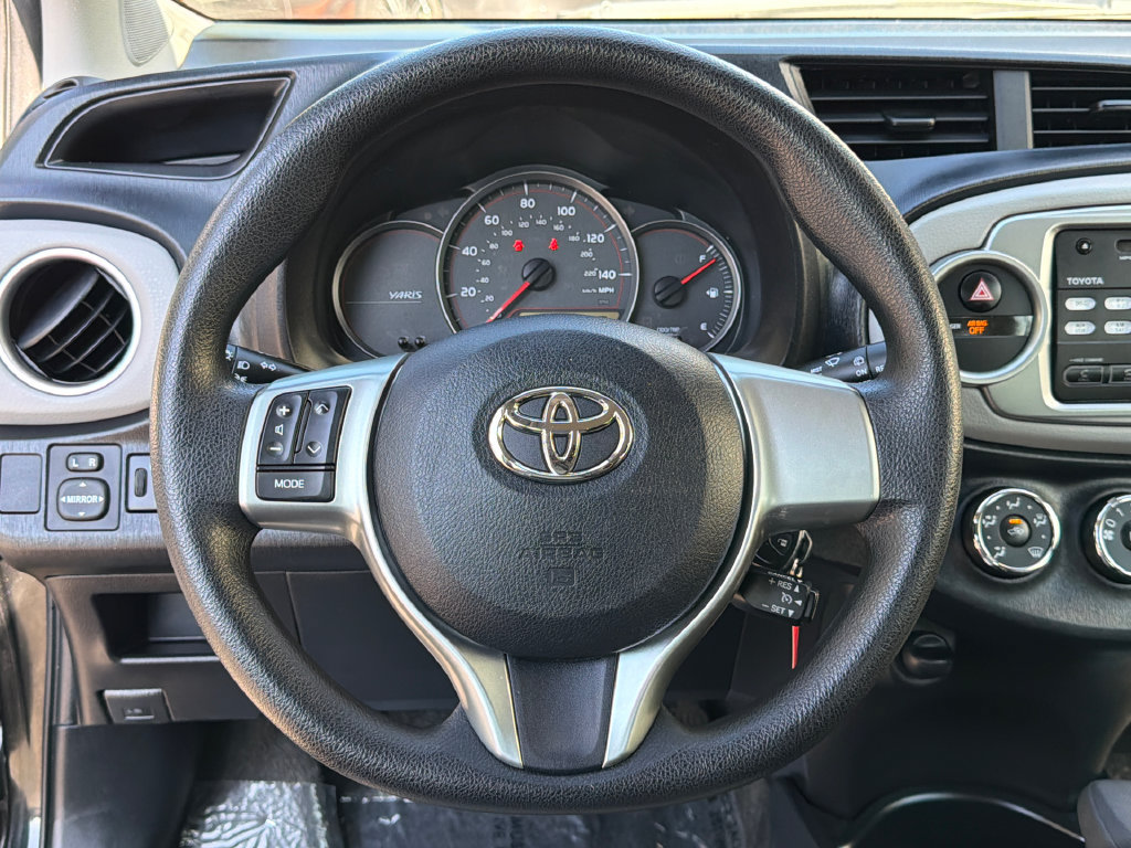 Used 2012 Toyota Yaris LE FWD image 23