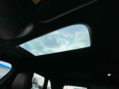 Used 2017 Lincoln MKC Reserve image 30