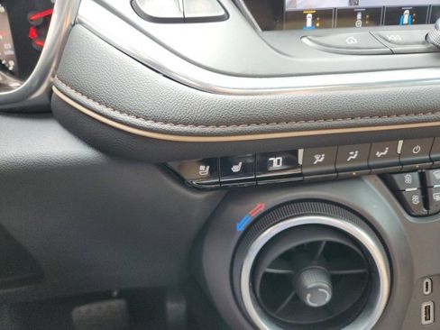 Used 2021 Chevrolet Blazer Premier w/ Driver Confidence II Package image 33