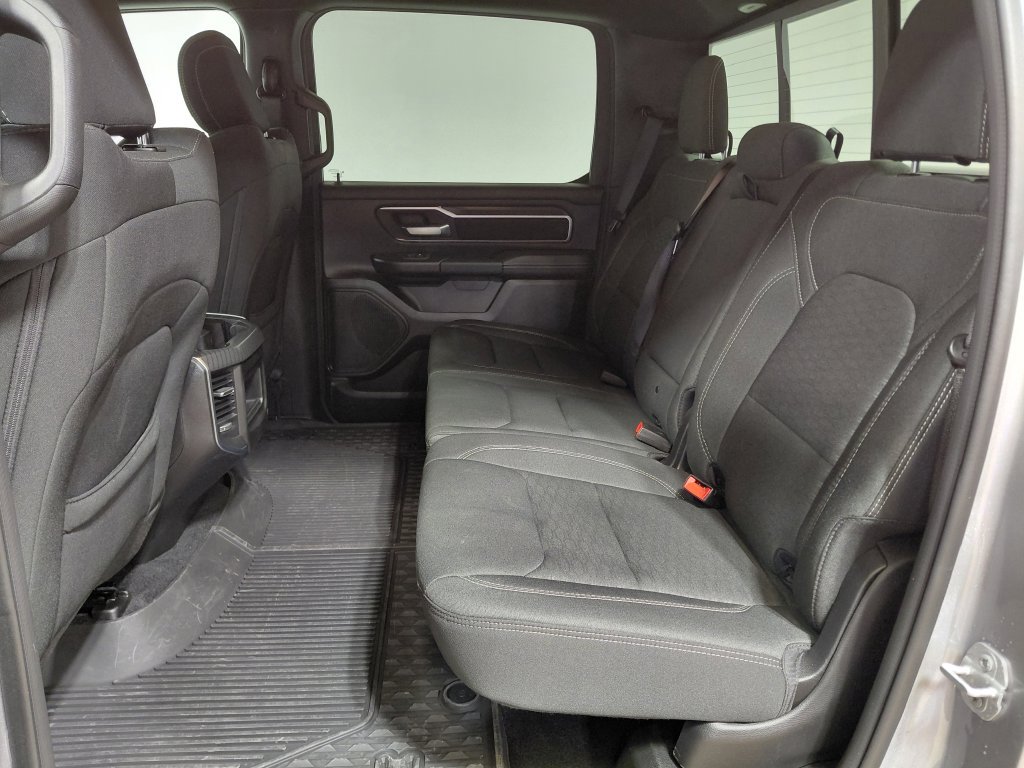 Used 2025 RAM 1500 Big Horn AWD/4WD image 39