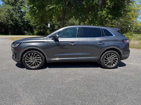 Used 2019 Lincoln Nautilus Reserve AWD/4WD image 9