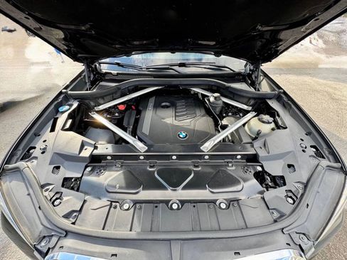 Used 2019 BMW X5 xDrive40i w/ Convenience Package image 12