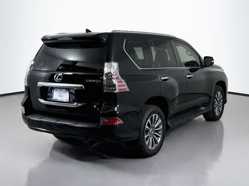 Certified 2022 Lexus GX 460 Luxury w/ Off Road Package AWD/4WD image 5