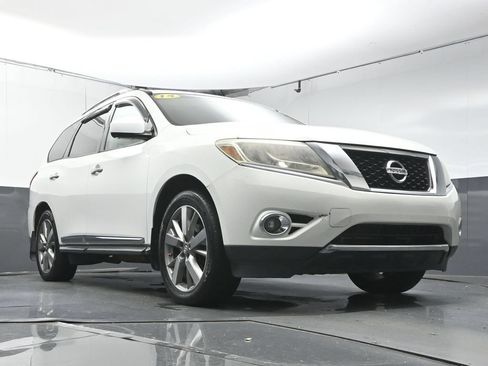 Used 2014 Nissan Pathfinder Platinum w/ Platinum Premium Package AWD/4WD image 34