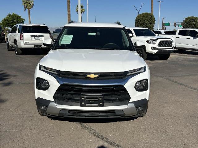 Used 2022 Chevrolet TrailBlazer LT w/ Driver Confidence Package AWD/4WD image 3