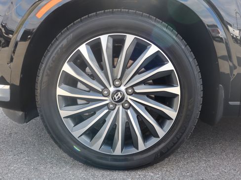 Used 2023 Hyundai Palisade Calligraphy image 11