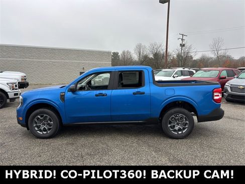 New 2025 Ford Maverick XLT image 3