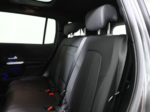 New 2026 Mercedes-Benz GLB 250 4MATIC image 4
