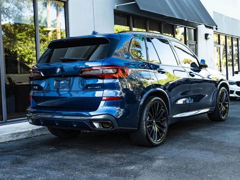 Used 2023 BMW X5 sDrive40i w/ M Sport Package RWD image 9