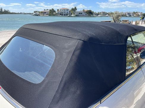 Used 2019 MINI Cooper S image 31