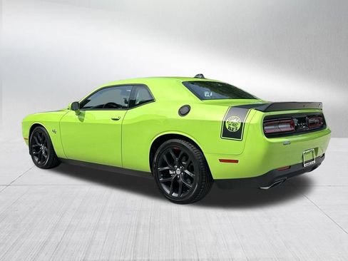 Used 2023 Dodge Challenger R/T RWD image 7