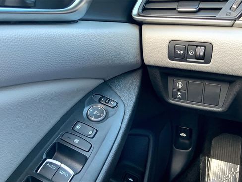 Used 2020 Honda Accord LX image 34