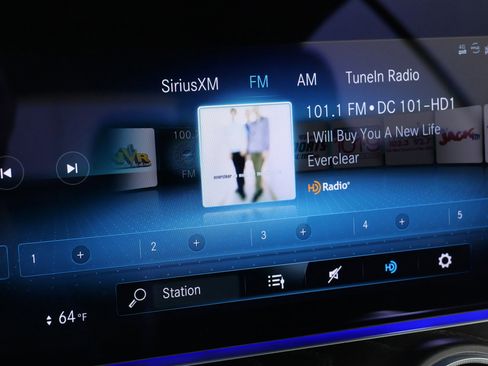 Used 2023 Mercedes-Benz E 450 4MATIC Coupe image 47