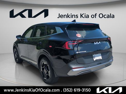 New 2026 Kia Sportage EX FWD image 5