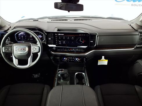 New 2026 GMC Sierra 1500 Elevation w/ X31 Off-Road Package image 3