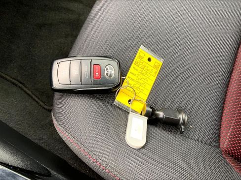 Used 2024 Toyota Corolla SE FWD image 15