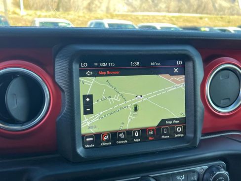 Used 2021 Jeep Wrangler Unlimited Rubicon AWD/4WD image 33